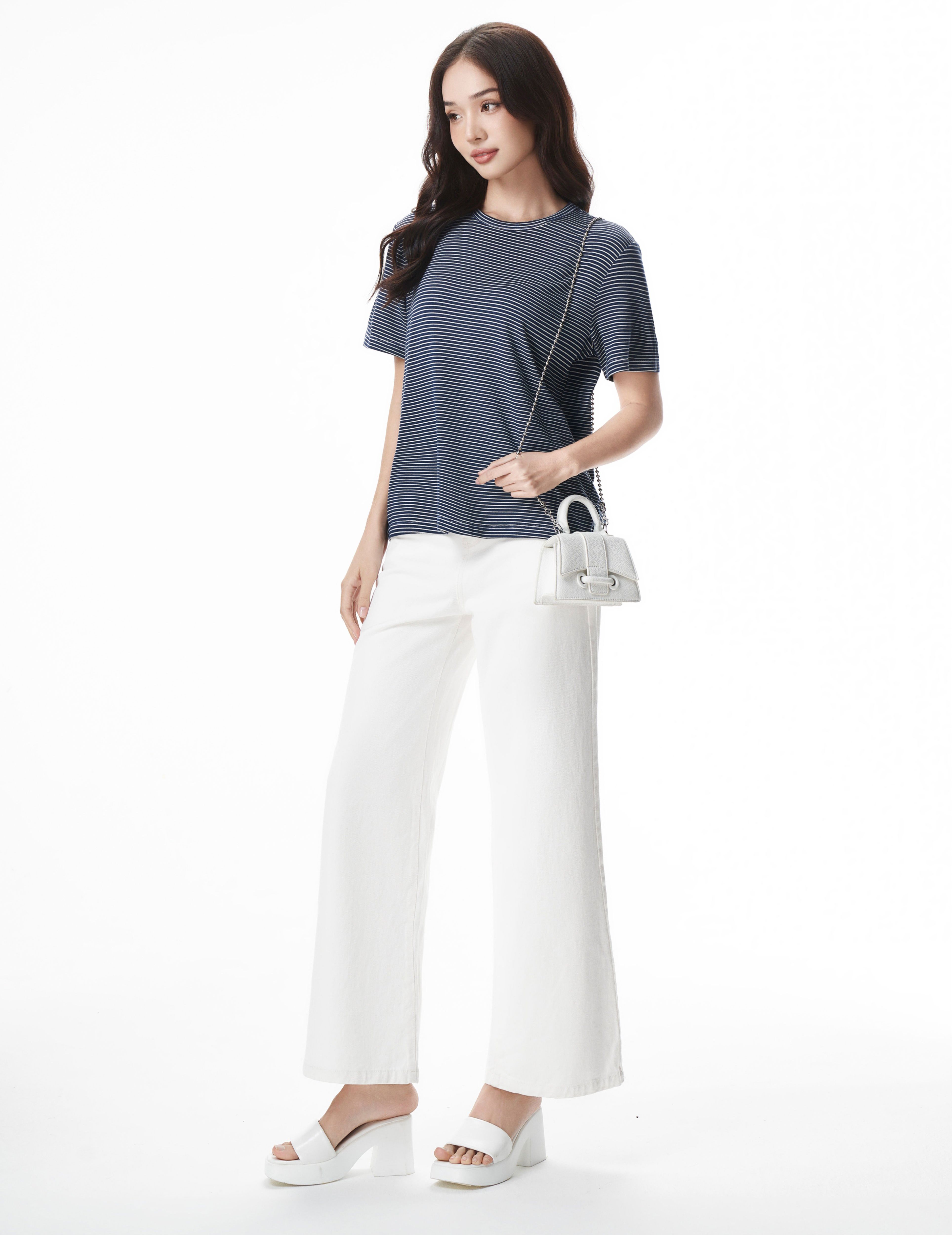Voucher siêu sale 15% OLV - Áo thun Stephanie Basic T Shirt