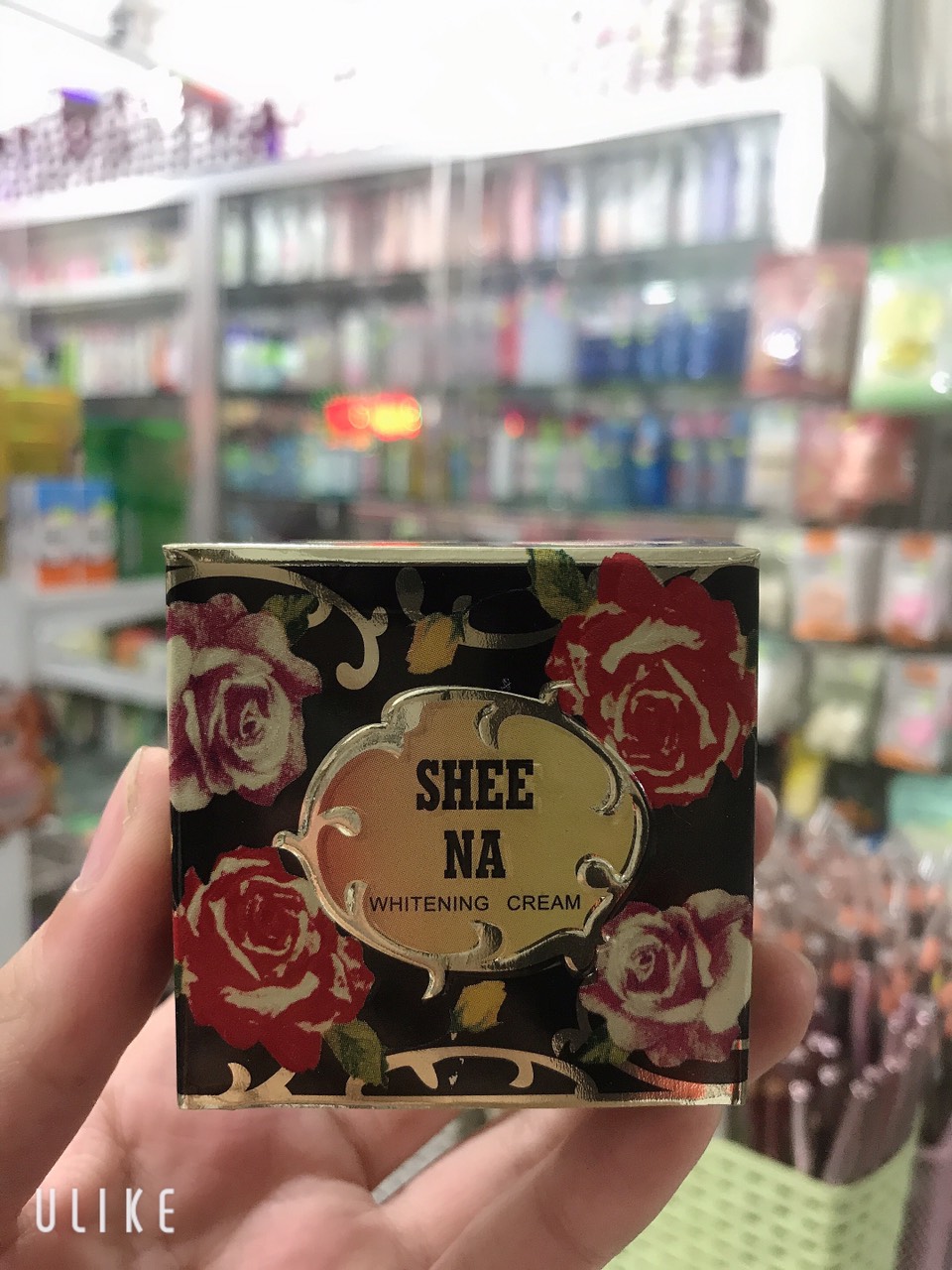 Kem shee na dưỡng trắng da 5g/1 hủ