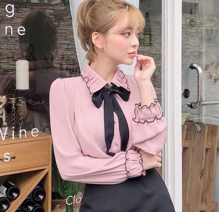Áo sơmi voan phối diềm kết hợp dây nơ cổ duyên dáng ttsl0240