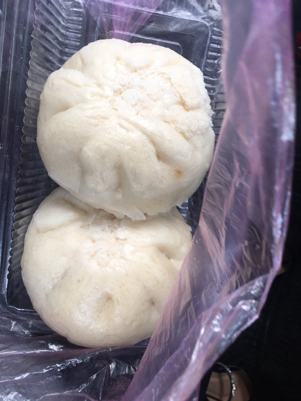 Bánh bao mặn nhân thịt nhà làm (Giá: 01 bánh - Chỉ bán TP HCM)