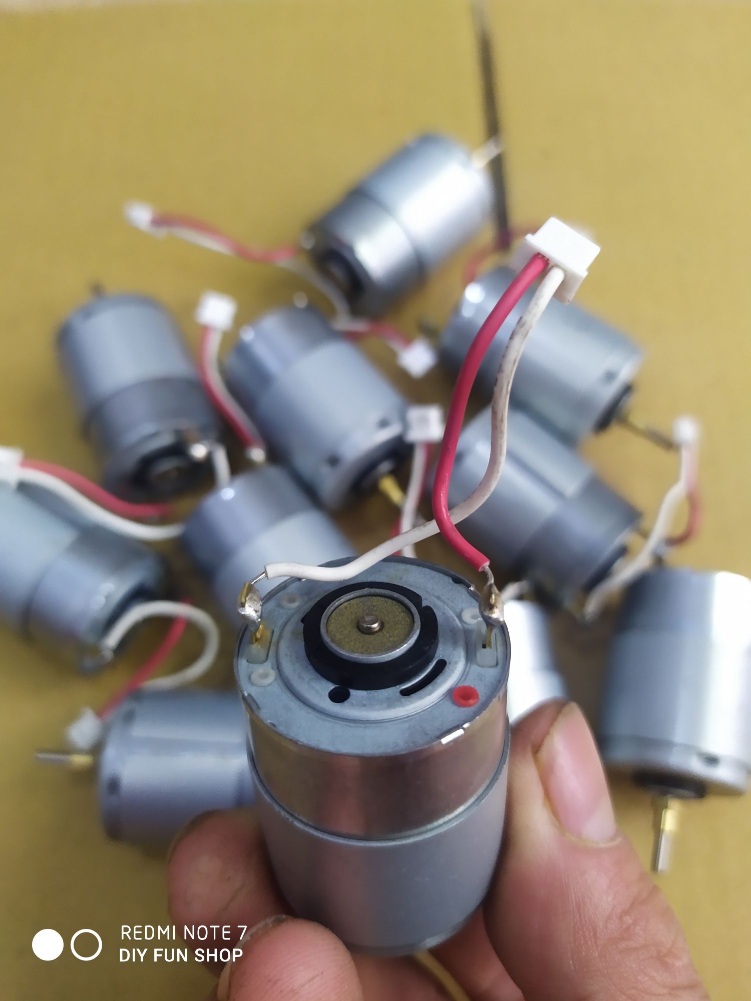 [HCM]DC motor RS385PH 24v 8500rpm Like New