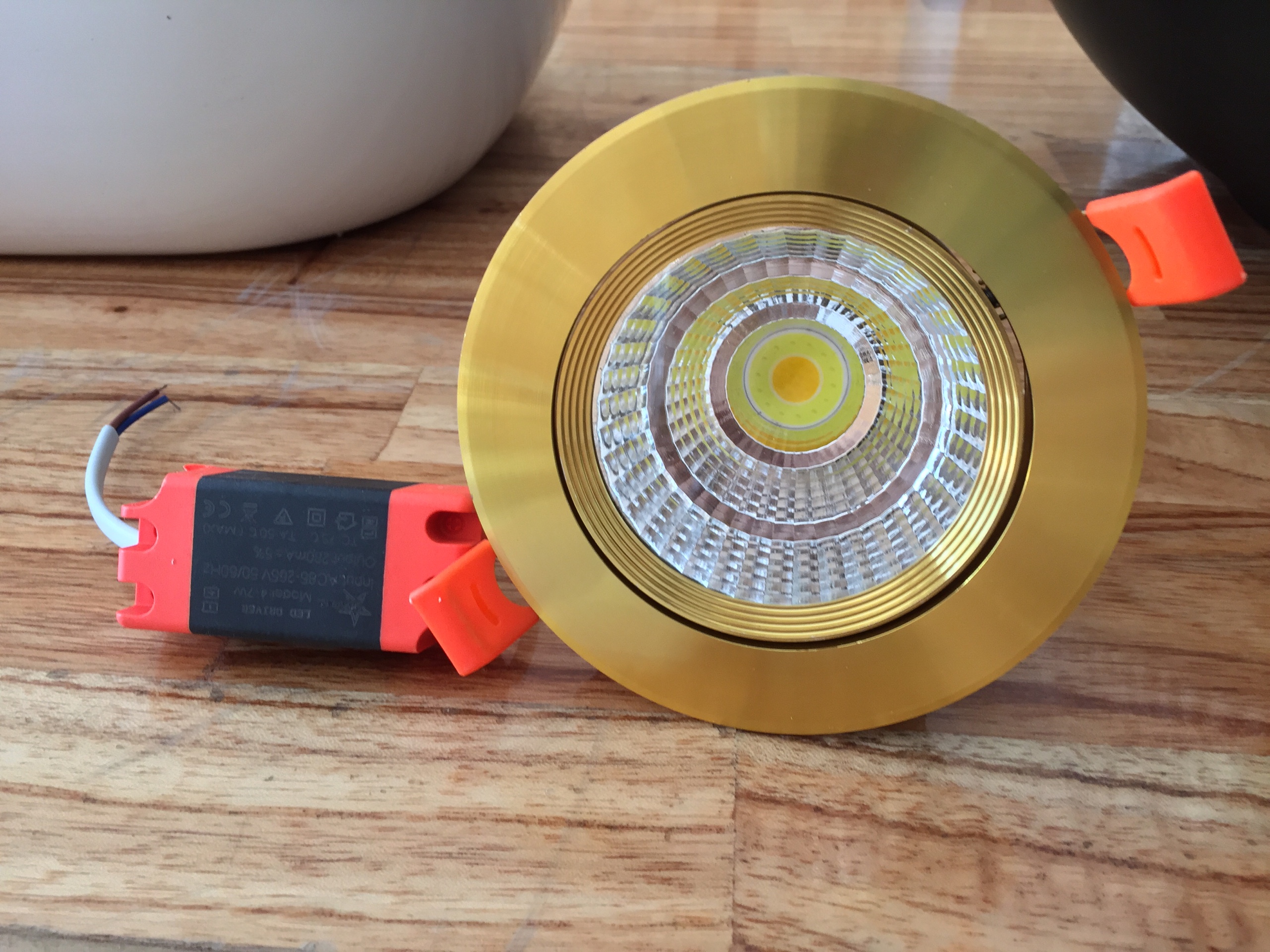 Đèn Led âm trần COB 3 màu - 7W