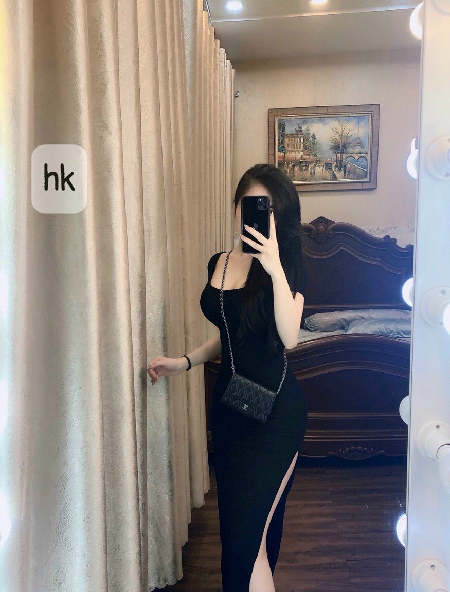 Đầm Body Cổ Vuông Tay Ngắn Xẻ 1 Bên Đùi Chất Thun Gân Thích Hợp Mặc Đi Tiệc Đi Làm Đi Chơi