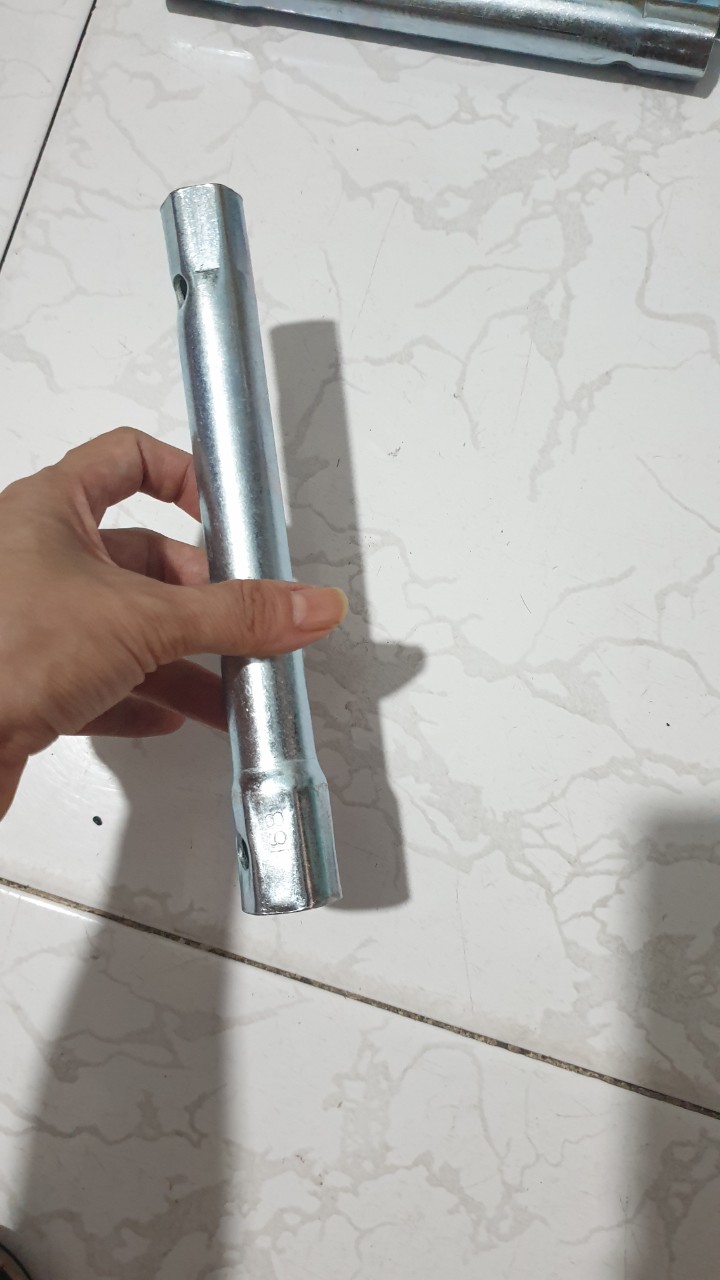 Típ mở bugi 17 x 21 / tuýp mở bugi máy nổ (2 CÁI)