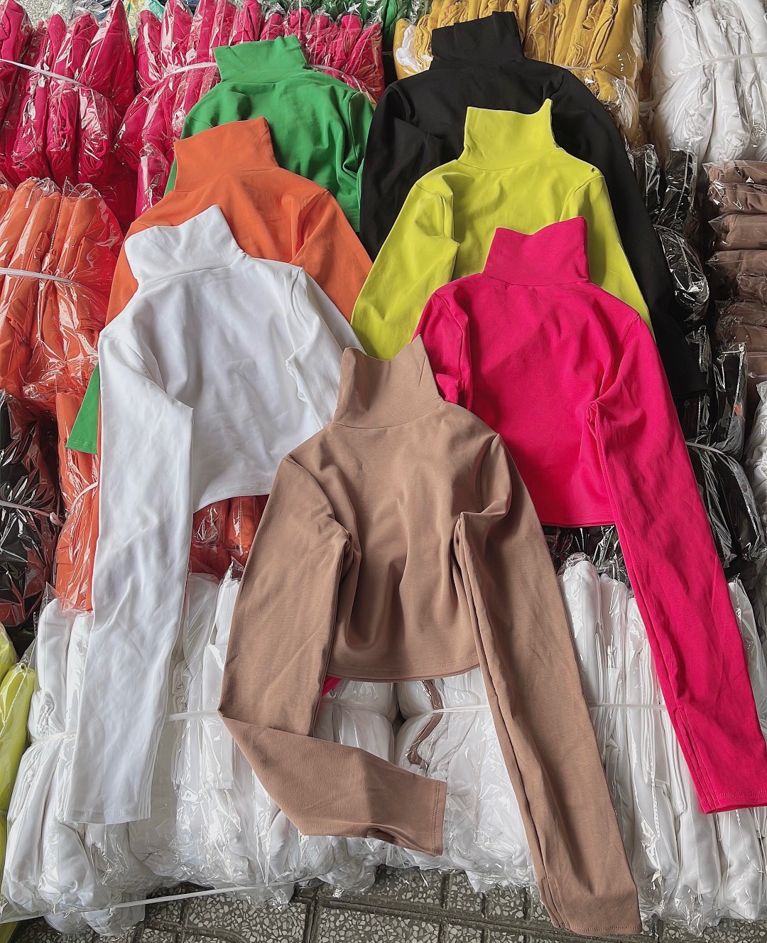 Áo bozip croptop cổ lọ tay dài về full màu