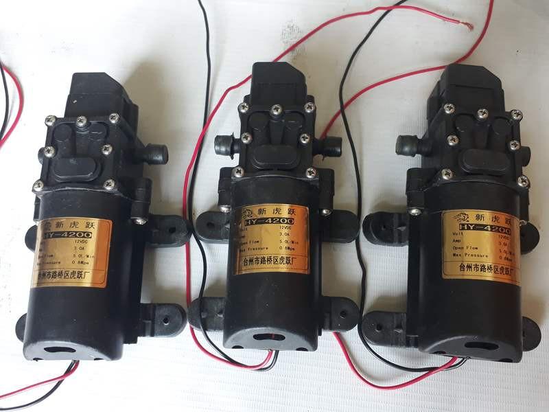 Máy bơm nước áp lực mini 12v tự động ngắt