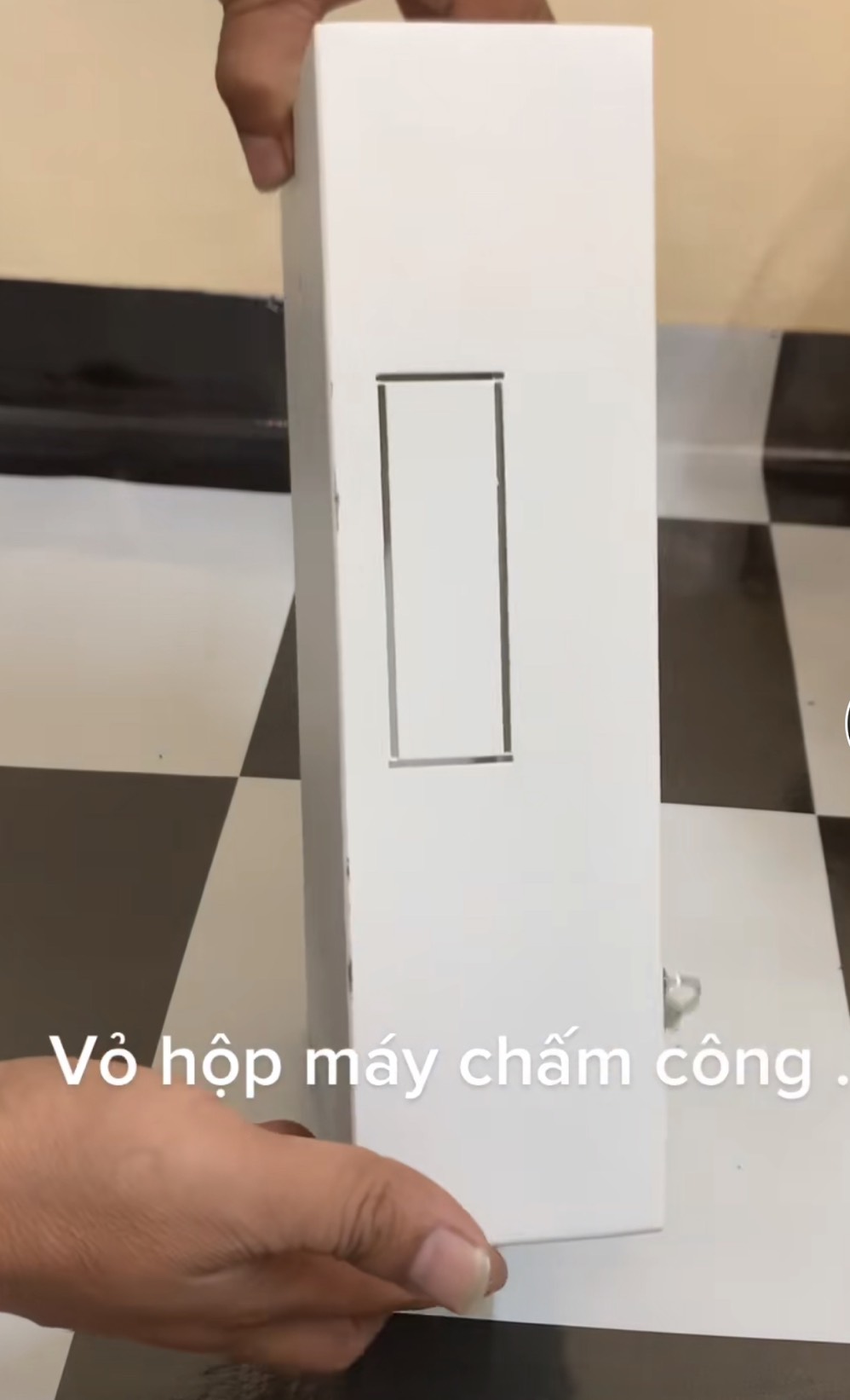 HỘP BẢO VỆ MÁY CHẤM CÔNG 3288
