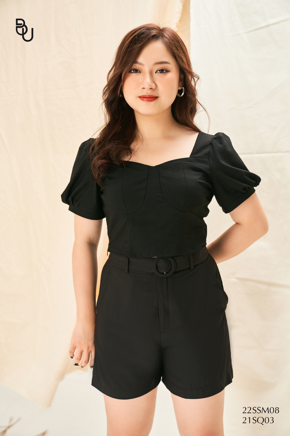 Áo croptop cup ngực v giữa BIGSIZE (55kg đến 95kg) - 22SSM08 - [BUstu Bigsize]