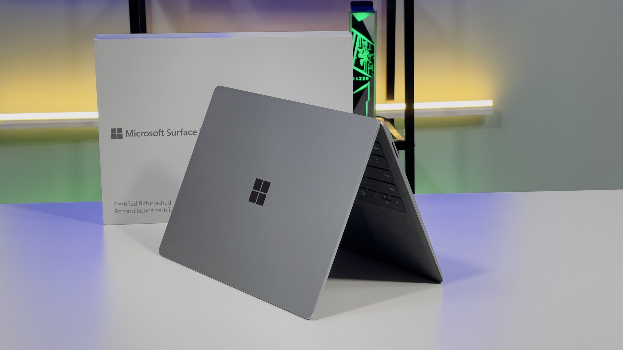 [Mới 100%] Microsoft Surface Laptop 3 (13,5-inch) | Core i5 / RAM 8GB / SSD 128GB / Màn 13.5 in 2k Cảm Ứng (Refurbised Certified)