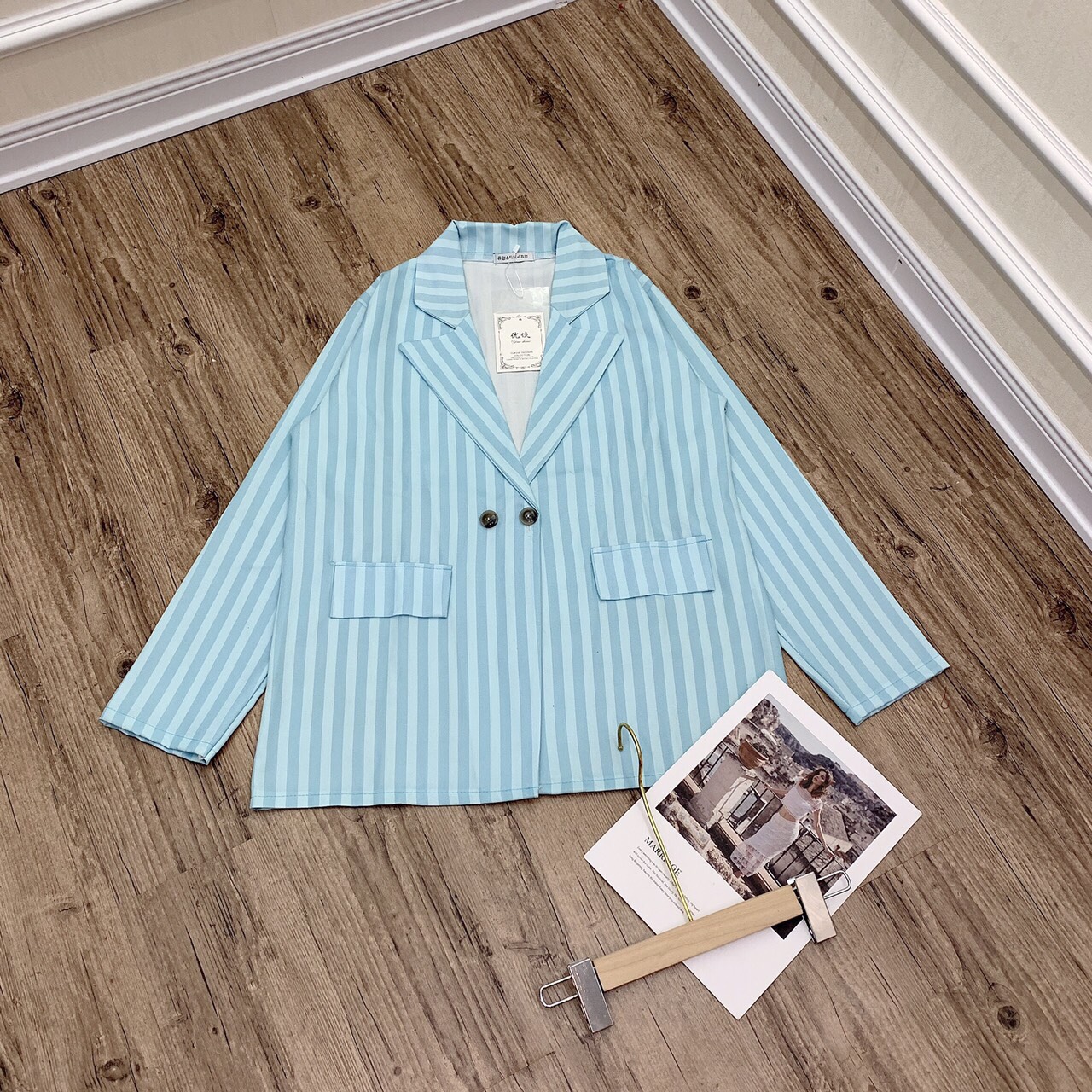 Vets blazer kẻ hot hit  Hàn Quốc