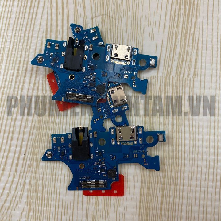 Bo mạch sạc Samsung A7 2018 A750
