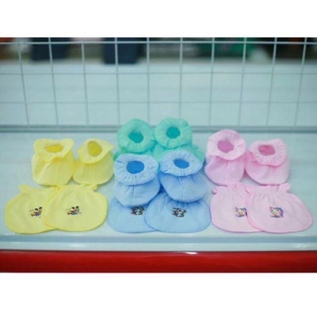 Set 5 đôi bao tay bao chân chun Minh Hoàng