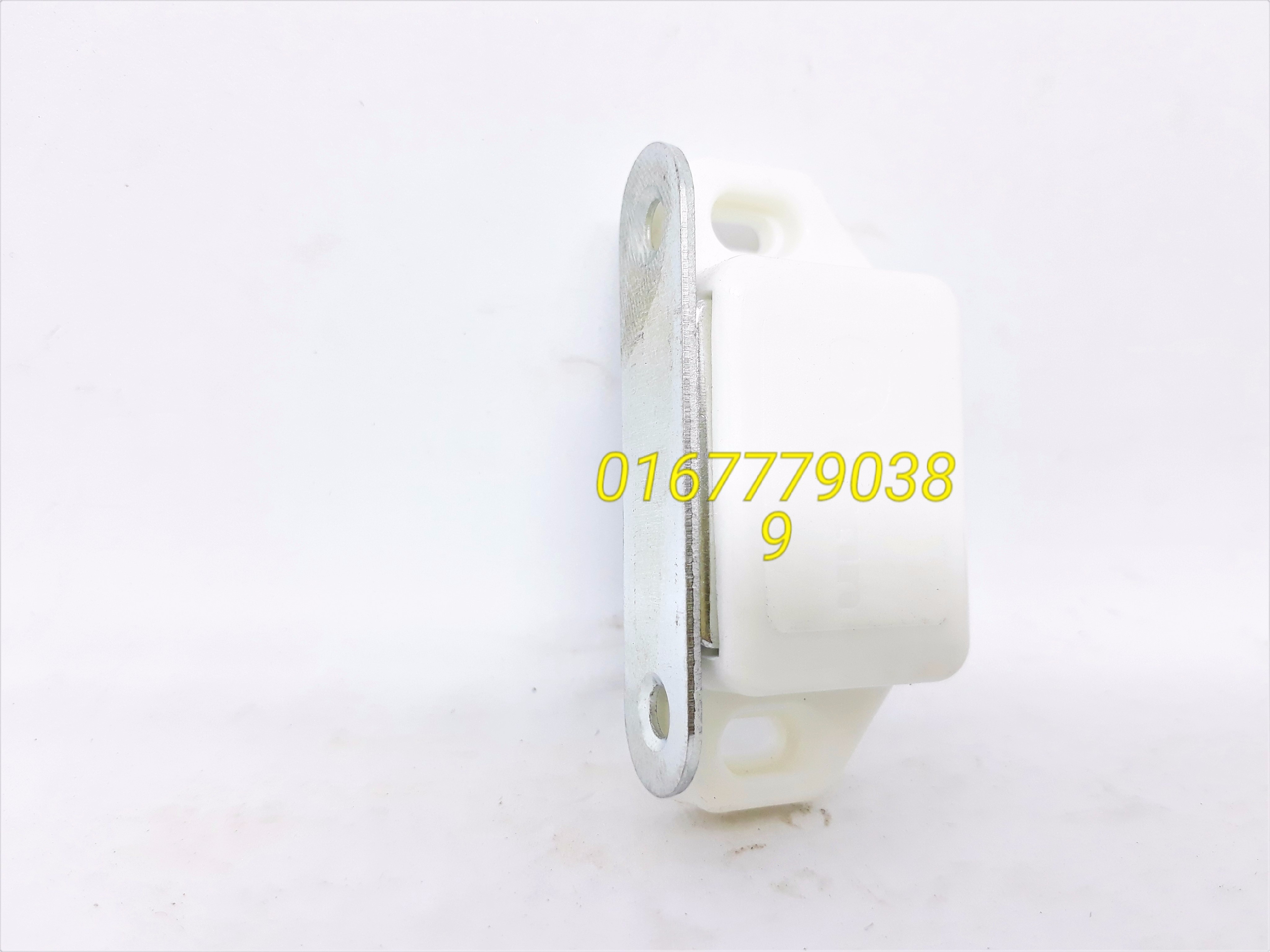 [HCM]hít cửa tủ