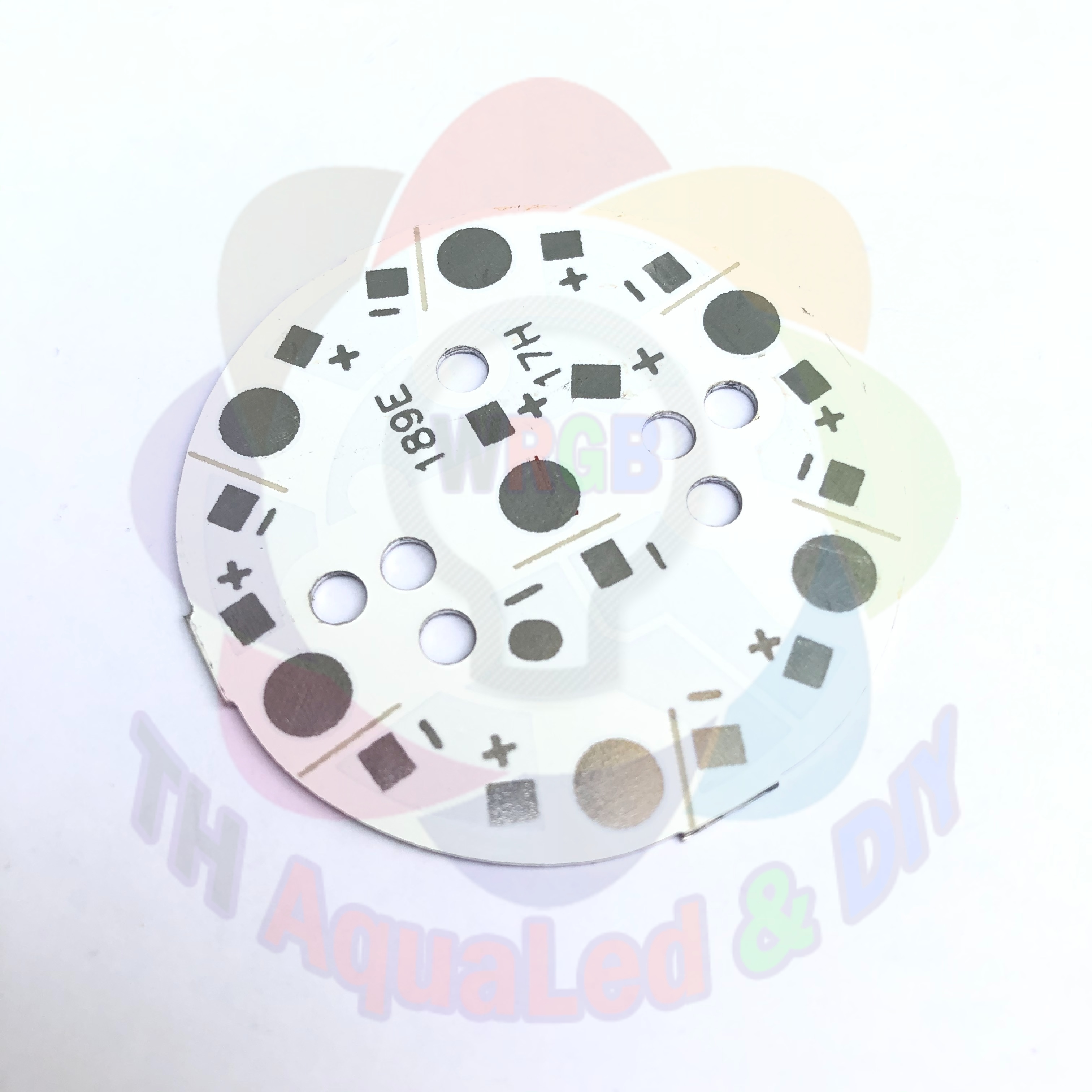 Mạch LED 7 chip, sử dụng chip LED Luxeon đa công suất, mạch chuẩn dày, ít hao nguồn