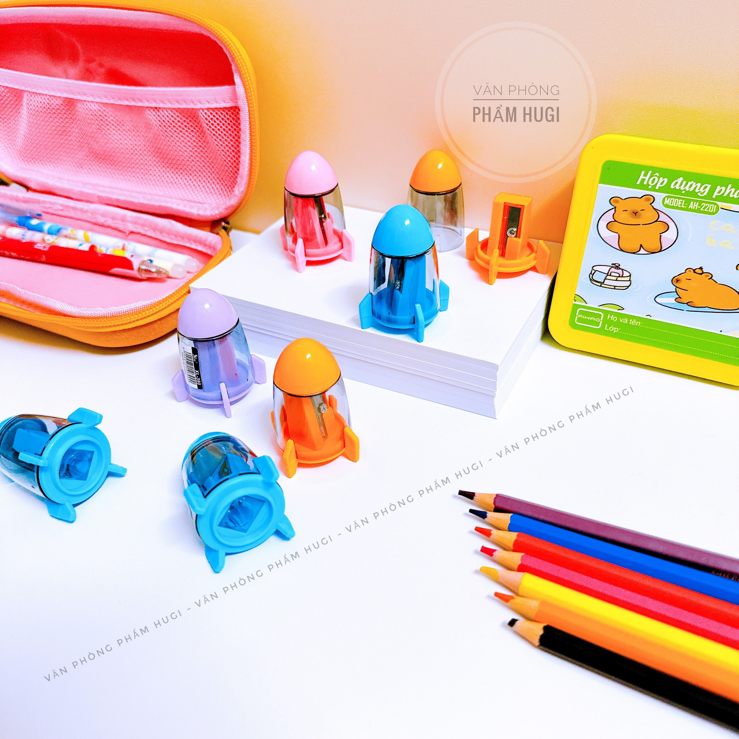 Student cute rocket pencil sharpener set 4 PCs