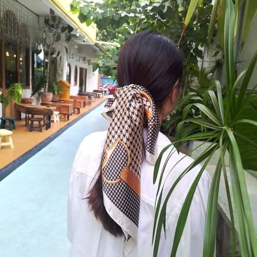 Khăn lụa tơ tằm cao cấp - Quà tặng ý nghĩa