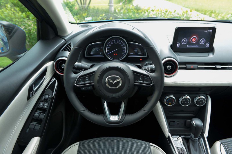 Cường lực màn cảm ứng: MAZDA 2 2015-2020