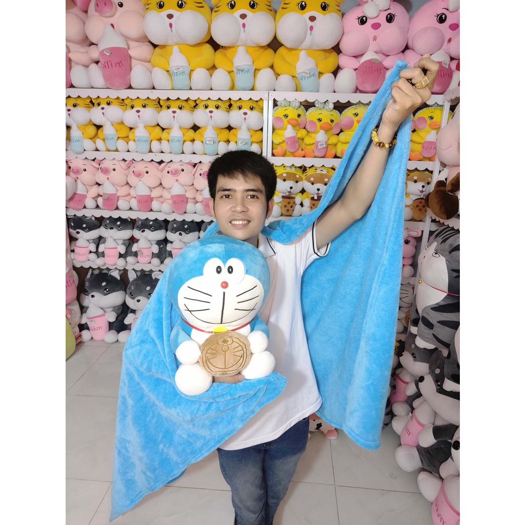 Gấu Doraemon Ôm Bánh Kèm Chăn Cao Cấp