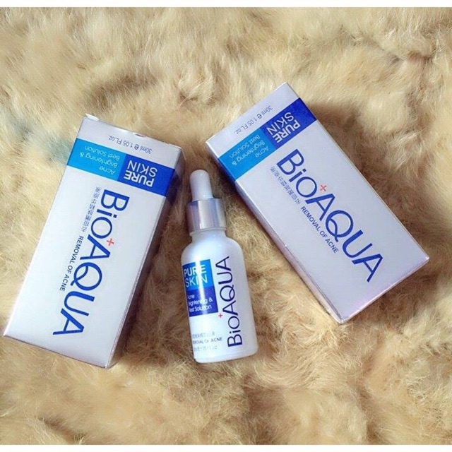 Serum trị mụn của bioaqua