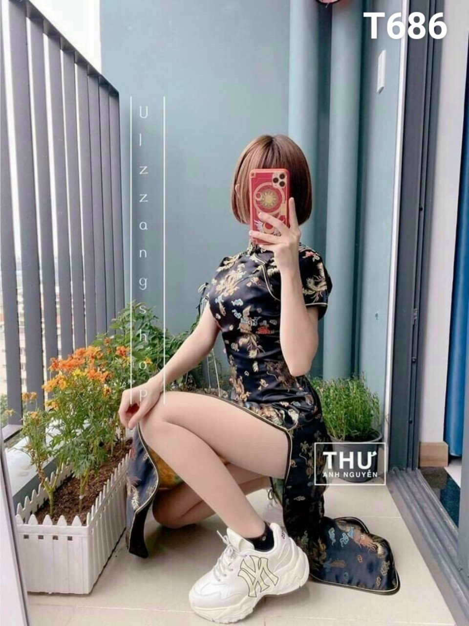 Sườn xám cực xịn xò màu y hình xẻ tà T686
