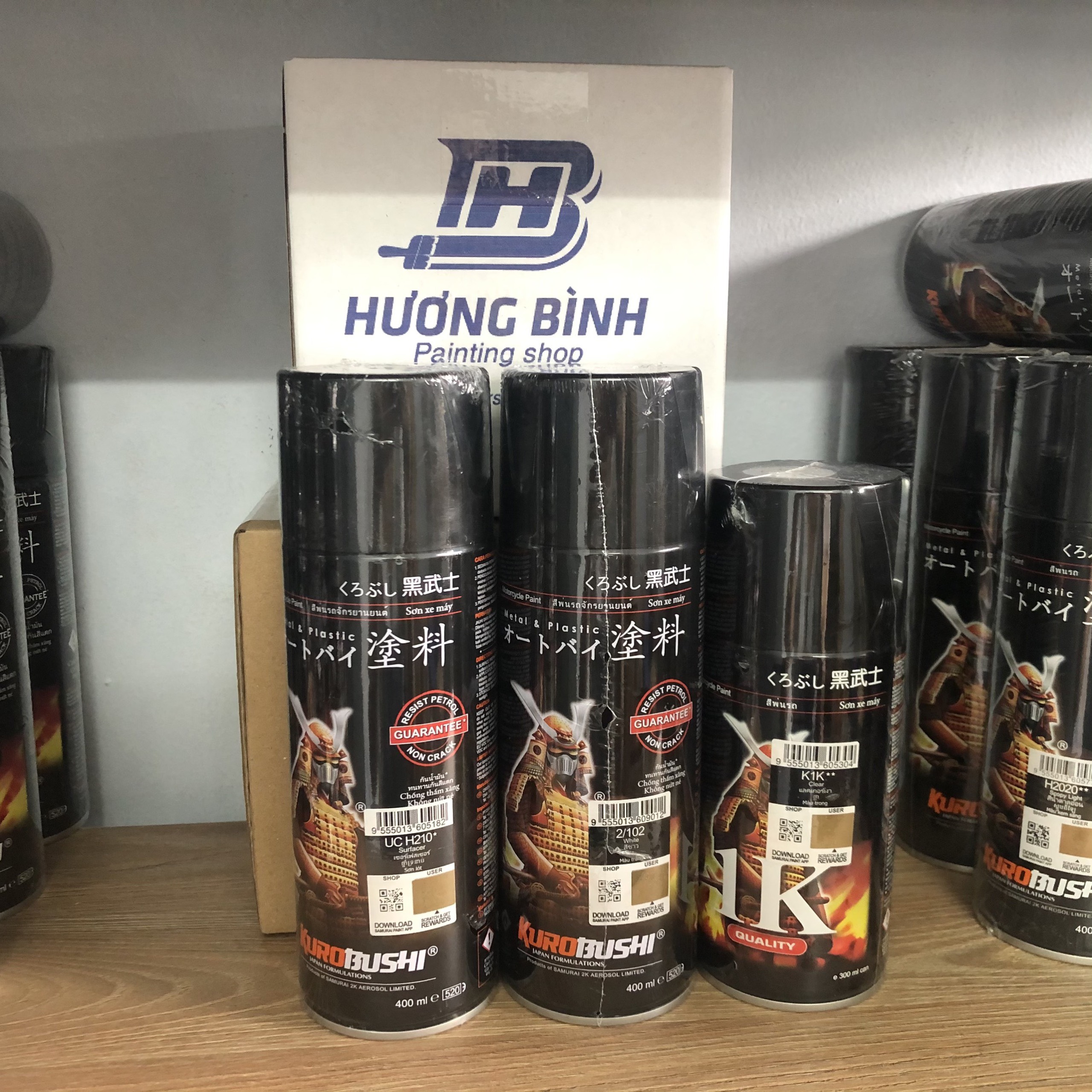 [COMBO] Sơn xịt Samurai màu Trắng - 102 với bóng K1K