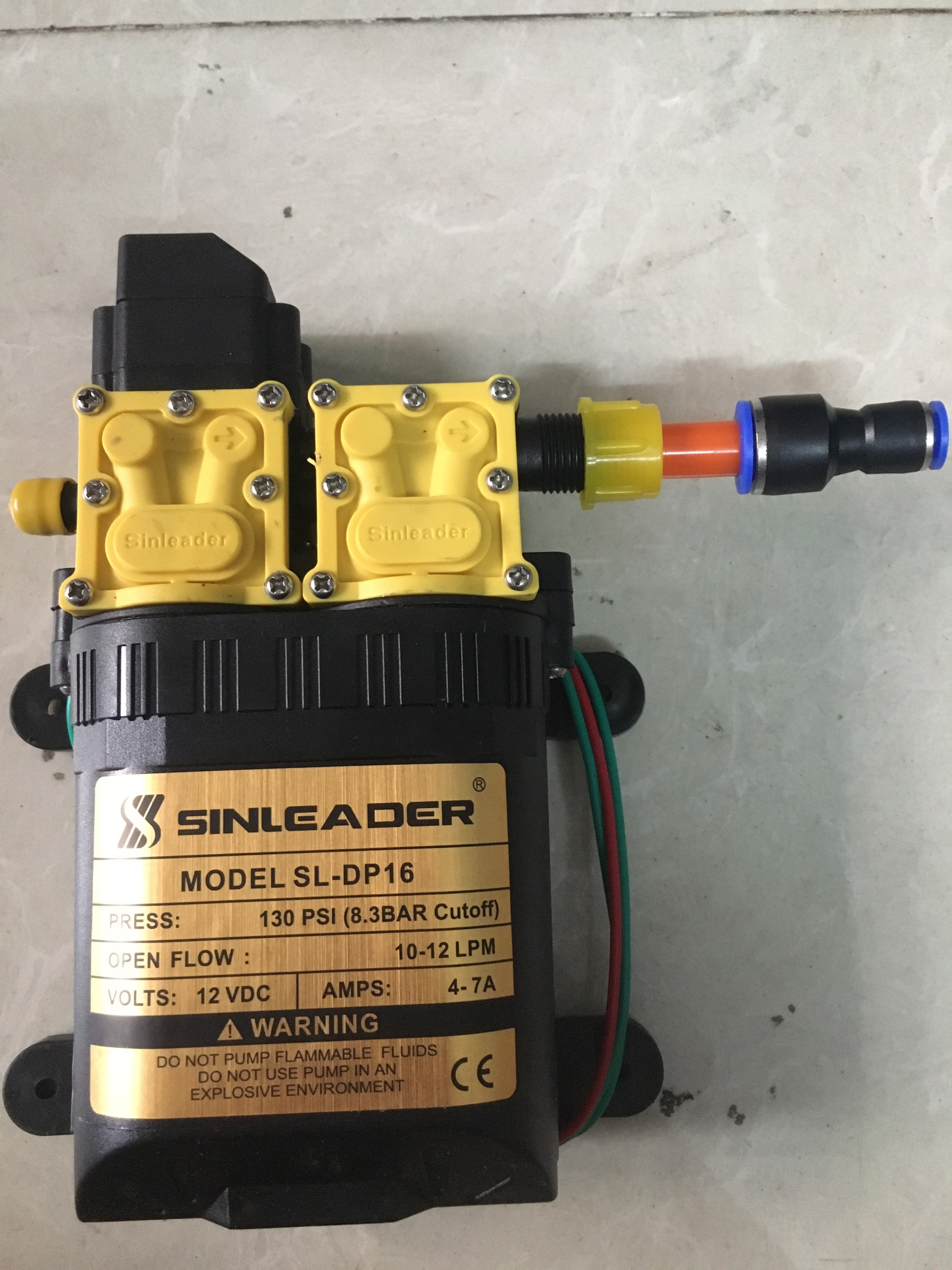 Bơm sealinder đôi áp lực cao 12v - 10-12l phut rửa xe ,tưới cây