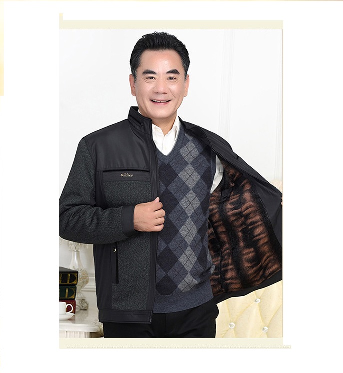 ÁO KHOÁC NGƯỜI GIÀ, chữ