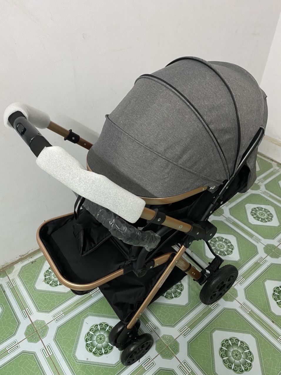 Xe đẩy cao cấp 2 chiều gấp gọn cho bé
