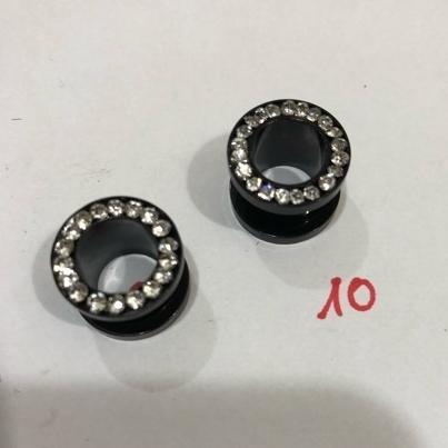 Khuyên nong tai size 10mm màu Đen