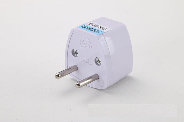 Đầu Chuyển Đổi Ổ Cắm 2 Chấu Thành 3 Chấu Tiện Dụng