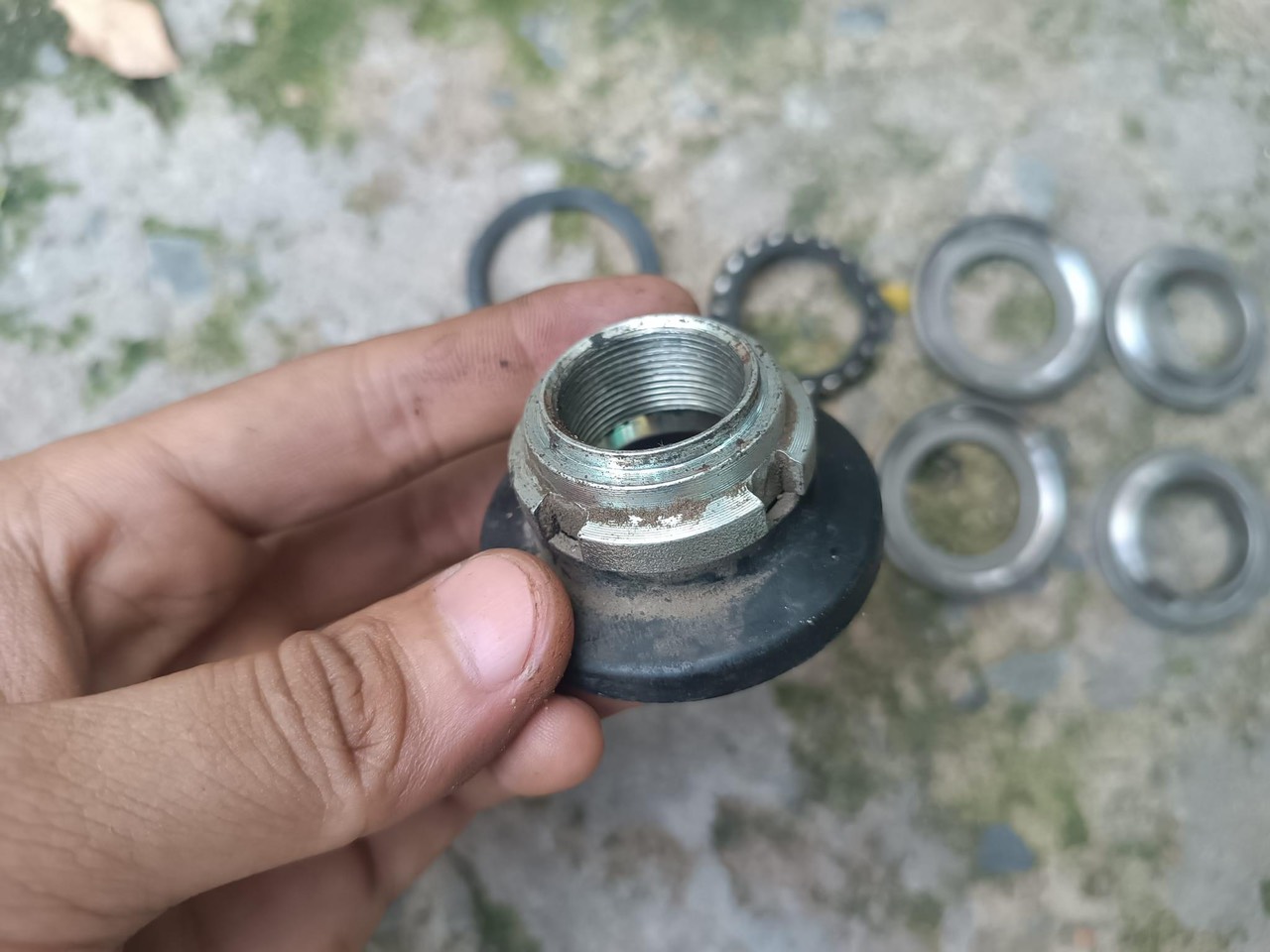 Bộ bi, chén cổ, chụp bụi honda 67, chaly, cd ( hàng tháo xe) -NN
