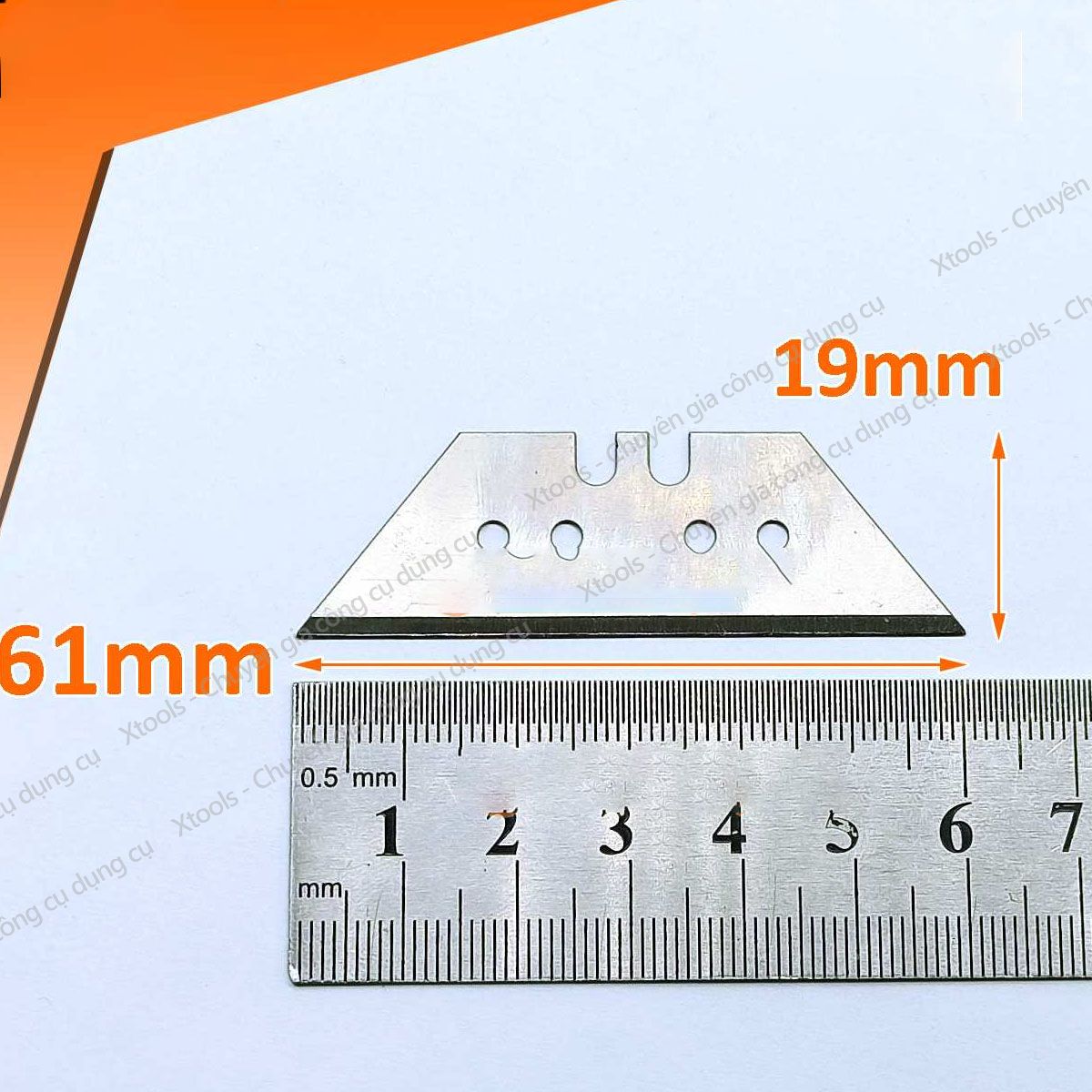 Bộ 10 dao rọc giấy tiện dụng TOTAL THT519611 Lưỡi dao siêu bén kích thước lưỡi: 61x19mm