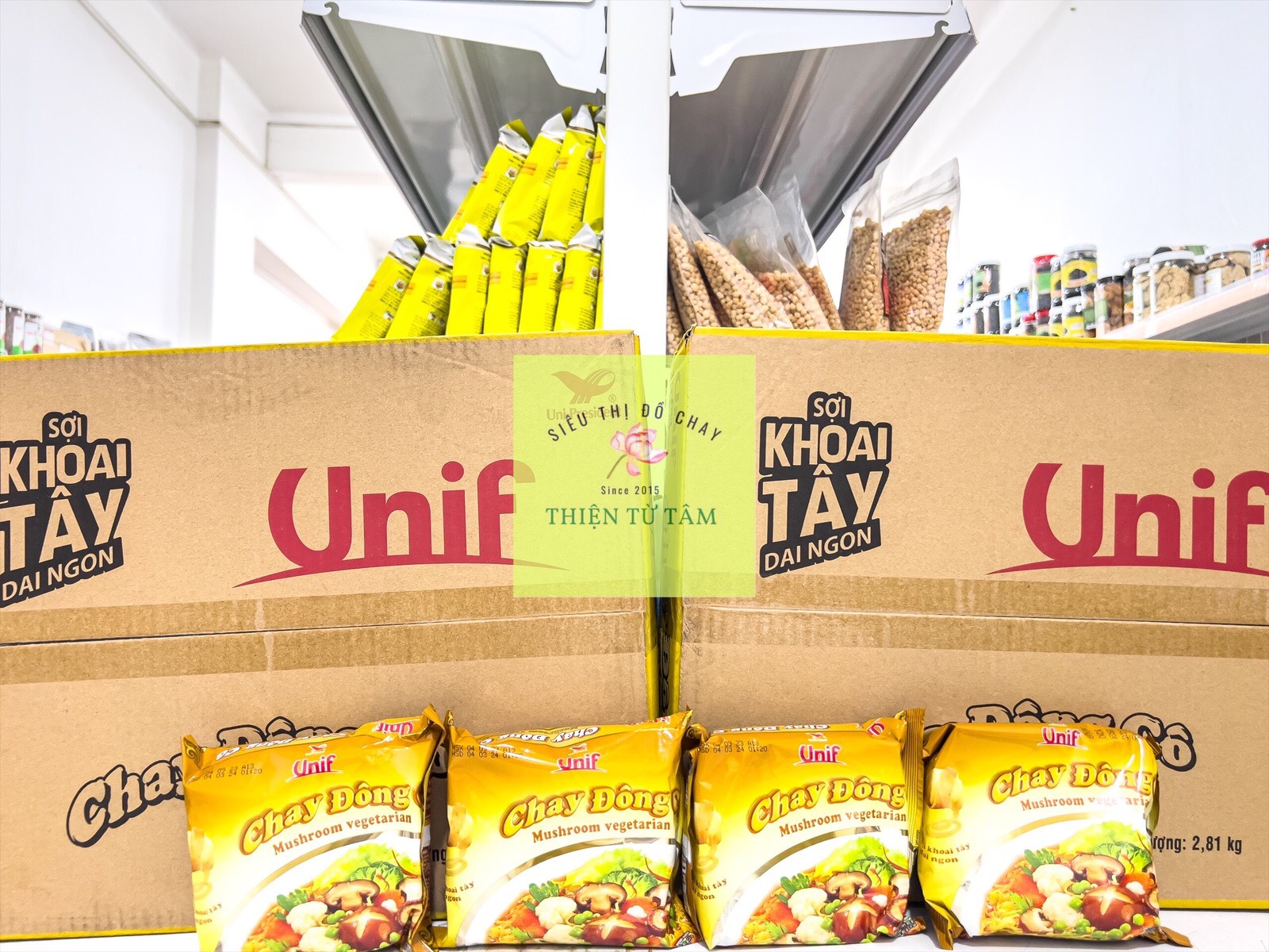 Mì gói chay ăn liền nấm đông cô unif nước dùng đậm đà thùng 30 gói