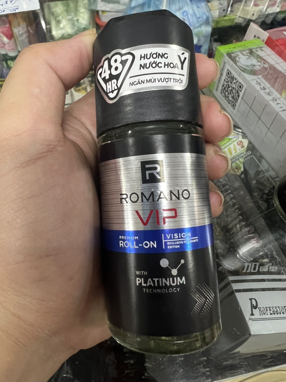 Lăn khử mùi nước hoa Romano Vip Platinum 48h 50ml