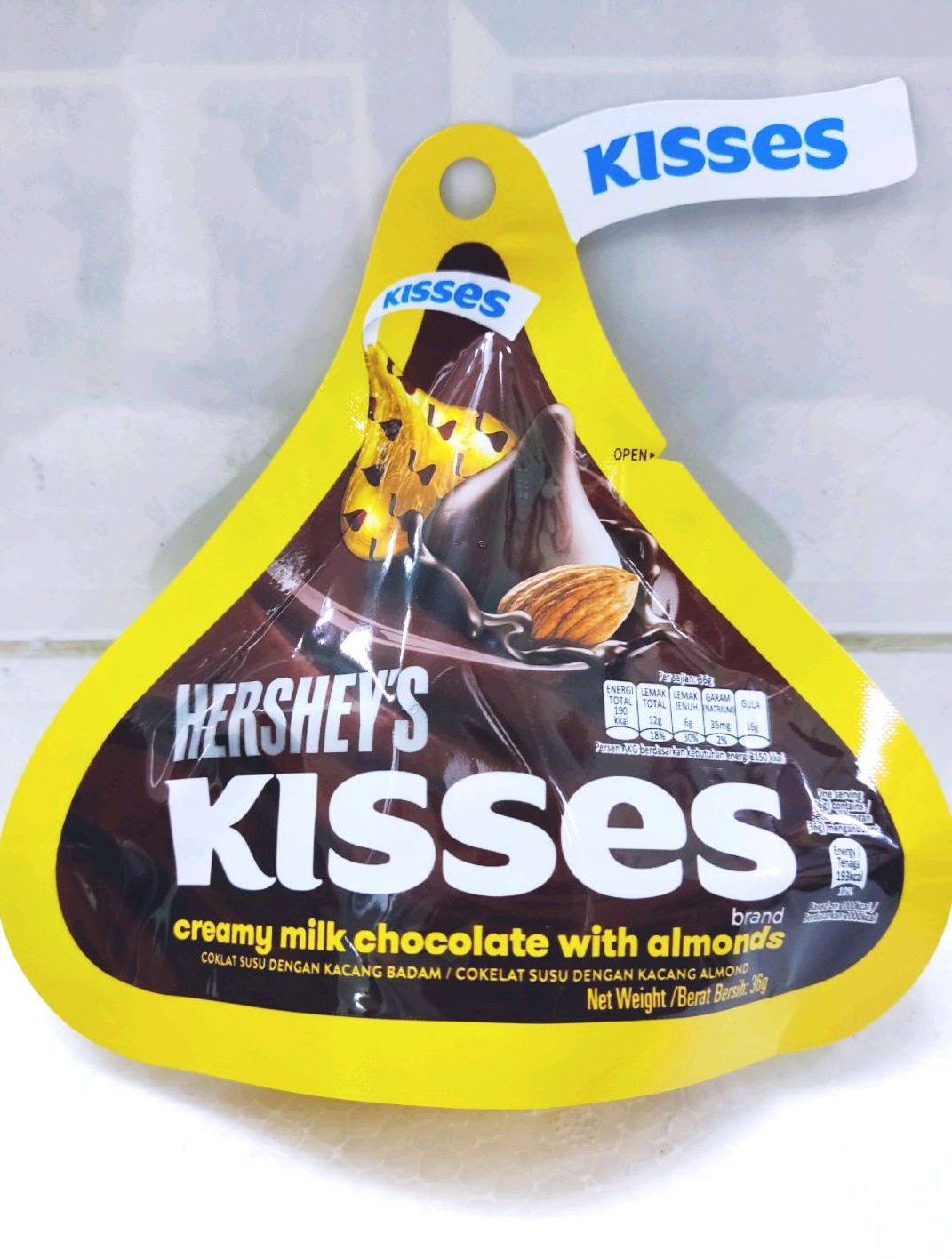 Chocolate Hershey's Kisses gói 36g (3 vị )