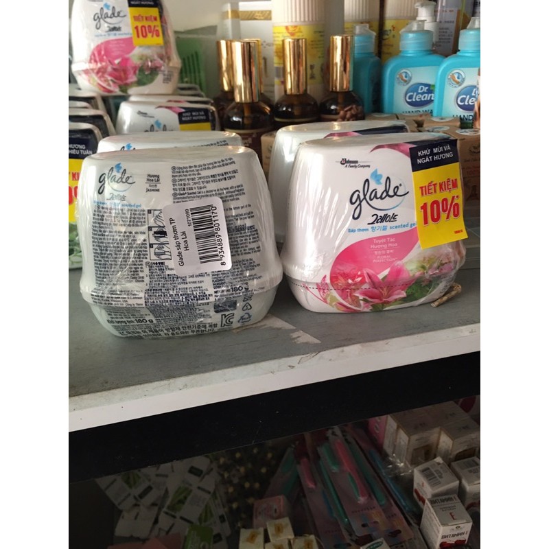 Sáp Thơm Glade Hương hoa 180g