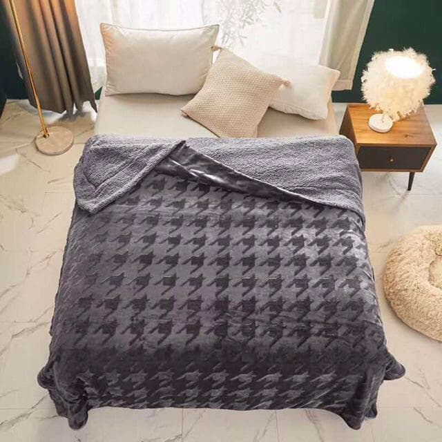 Chăn lông cừu ultimate ép hoa sang trọng
