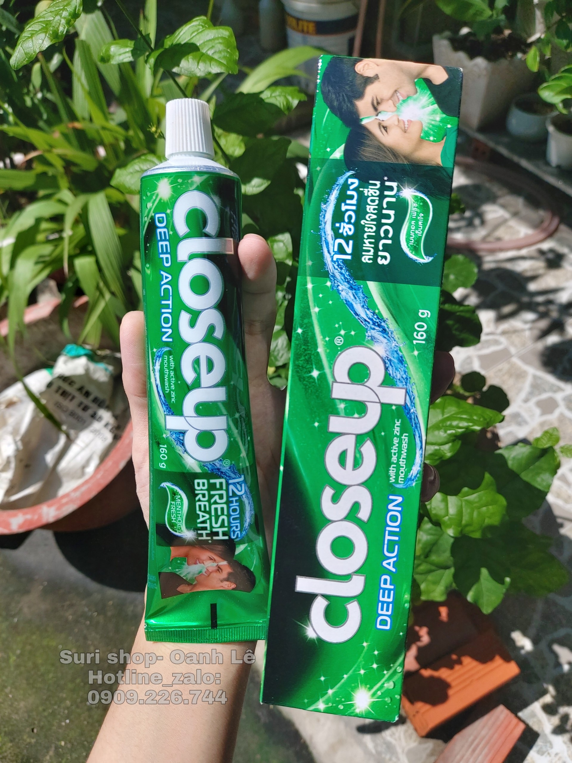 Combo 2 tuýp kem đánh răng Close Up Thái Lan 160gram ( trắng răng, hơi thở thơm mát )
