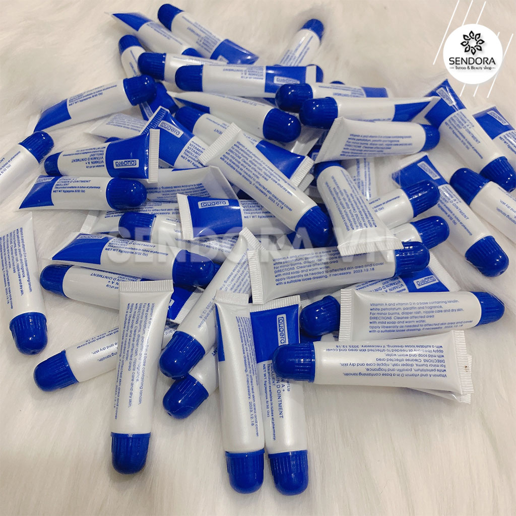 Dưỡng tuýp AD dùng sau phun xăm môi