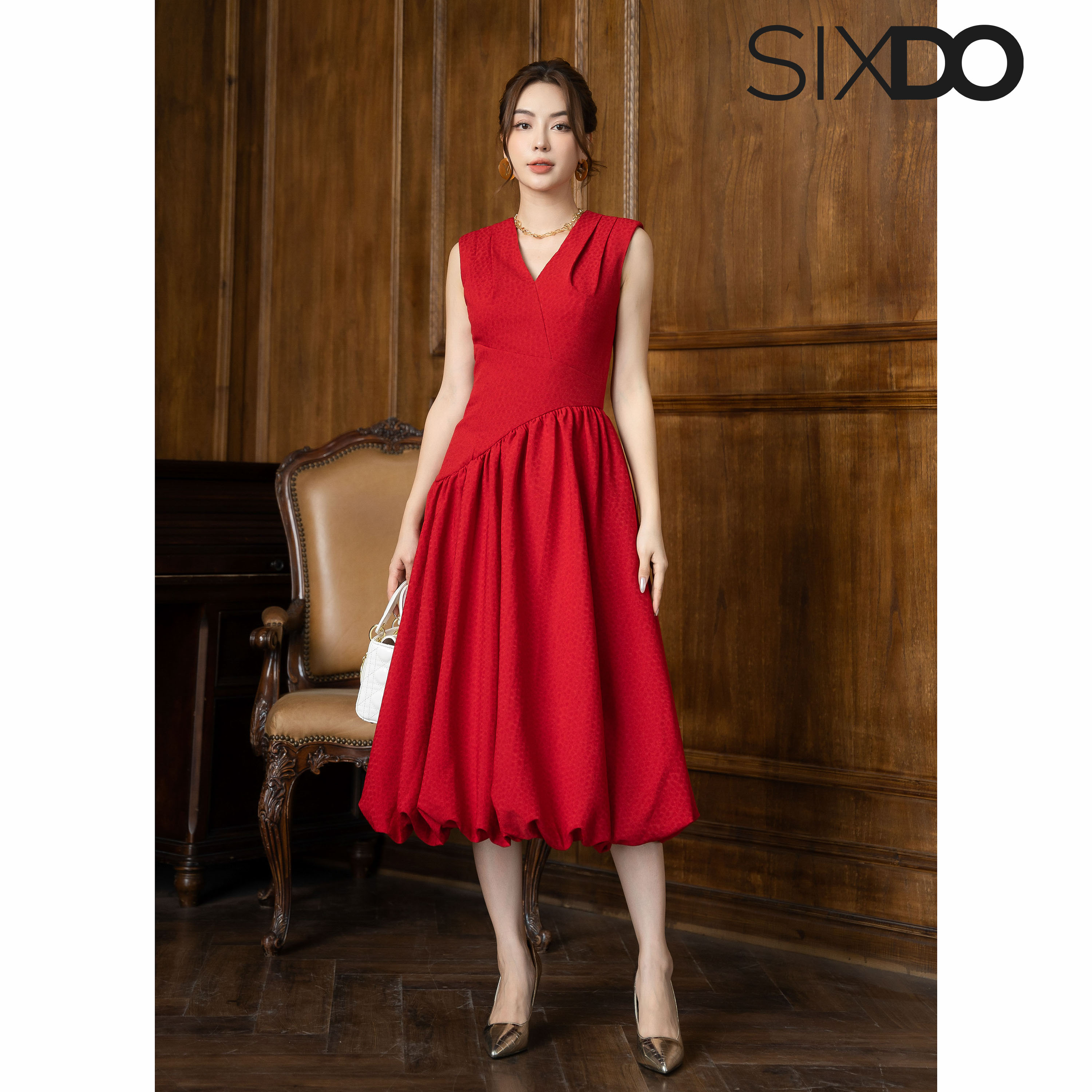 Đầm sát nách cổ V xòe bồng thời trang SIXDO (Dark Red V-neck Midi Woven Dress)