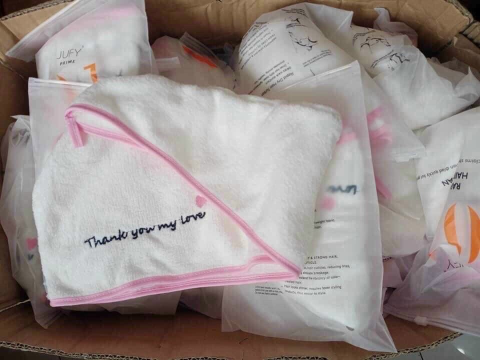 KHĂN QUẤN KHÔ TÓC NHANH KHÔ