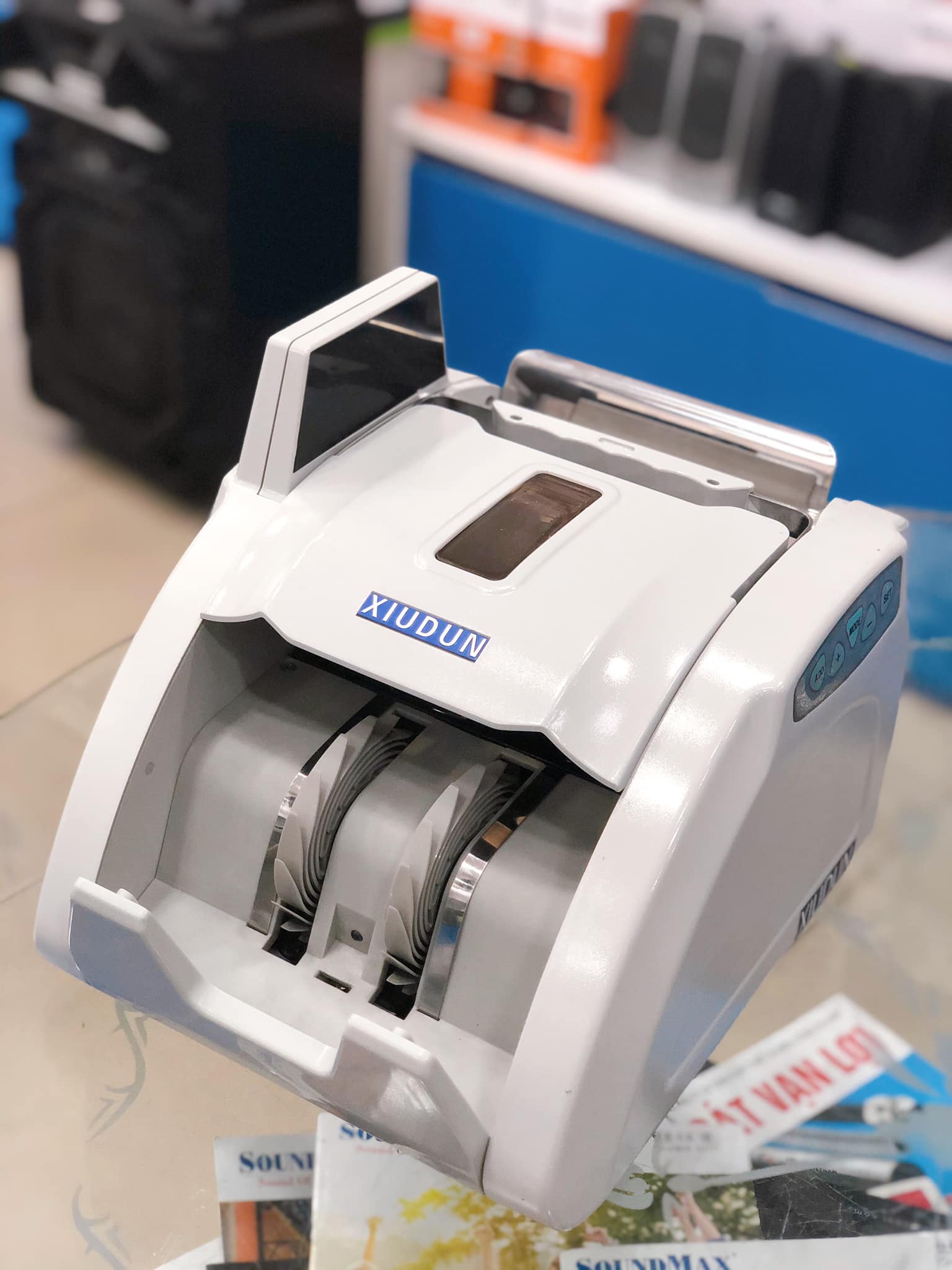 Máy Đếm Tiền XIUDUN 9500