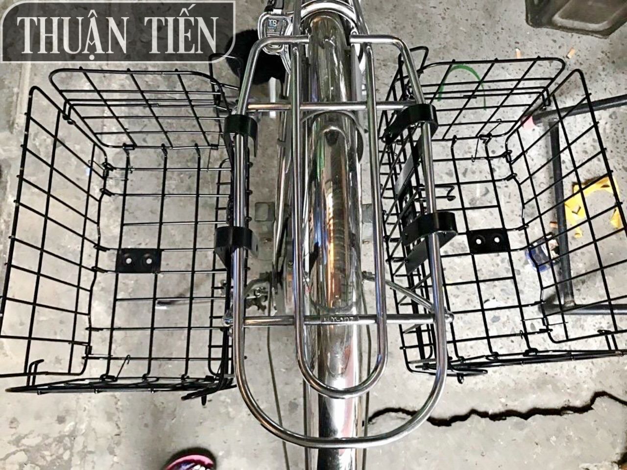 RỔ XE ĐA NĂNG GẤP MỞ TỰ ĐỘNG MÀU ĐEN, DÙNG CHO XE ĐẠP, XE ĐẠP ĐIỆN, XE MÁY HOẶC CHẾ ĐỰNG ĐỒ DÙNG TRONG NHÀ