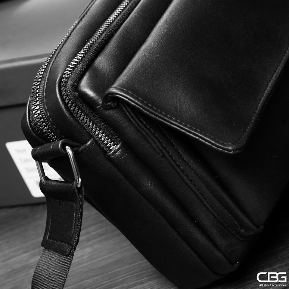 TÚI ĐEO CHÉO UNISEX MESSBAG DA PU (ĐEN) HNA