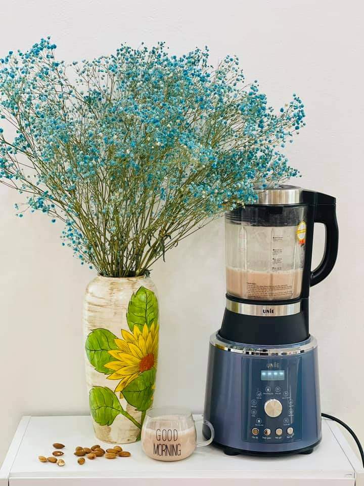 Máy làm sữa hạt UNIE V1