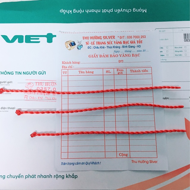 Chỉ đỏ trơn may mắn tài lộc