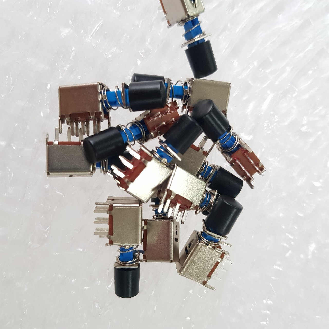 Công Tắc Bật Tắt 6 Chân SPPJ222200 ( Công Tắc Giữ 6 Chân)