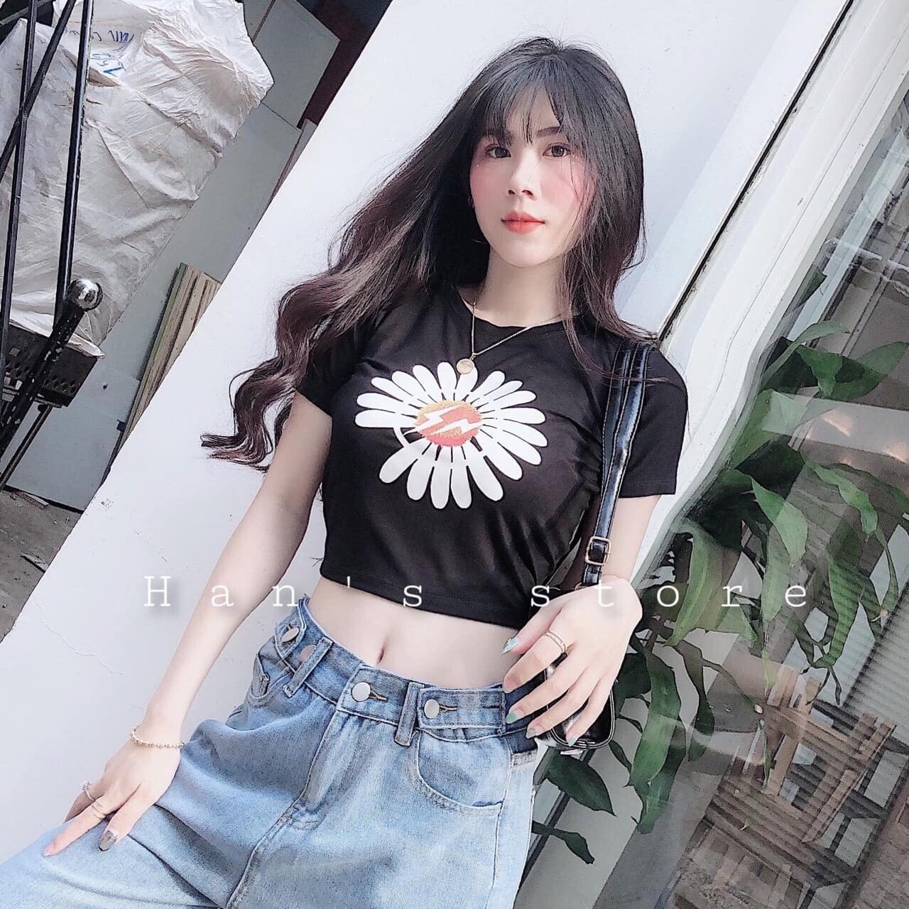 [HCM]Áo Croptop Bông Cúc Lớn