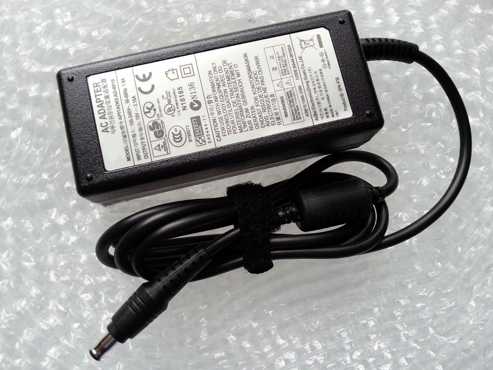 sạc laptop Samsung R439