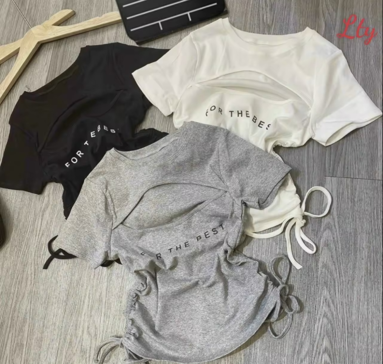 Áo Thun Nữ, Áo Kiểu Nữ Cổ TRòn, Khoét Ngực Tay Ngắn, In Chữ Vải Gân Co Giãn Tốt, Ôm Body Mẫu mới mềm mịn mát, phối đồ siêu xinh, đi cafe, đi chơi đều xinh ( màu tây )